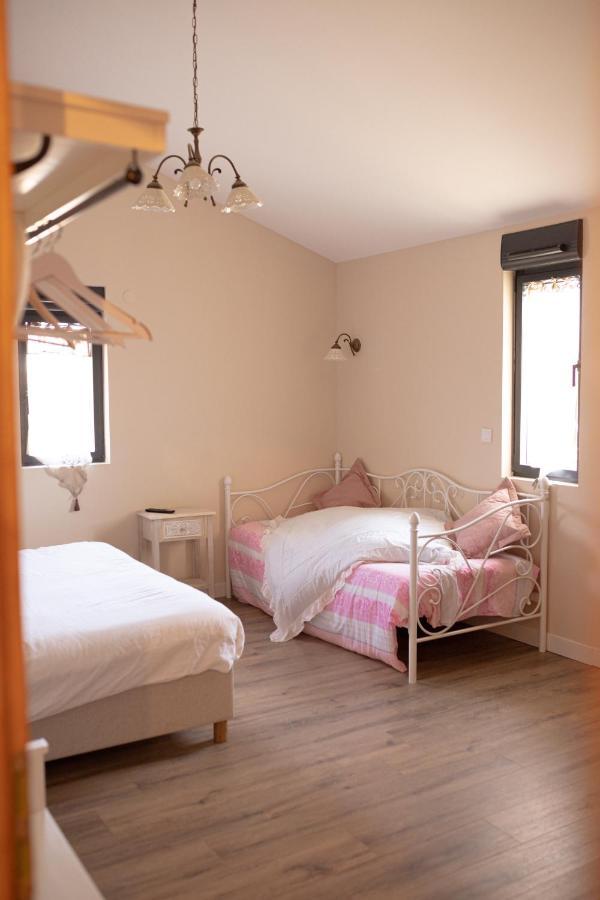 Domaine Des Jammetous - Hotel And Yoga Retreat Center La Magdelaine-Sur-Tarn Екстер'єр фото